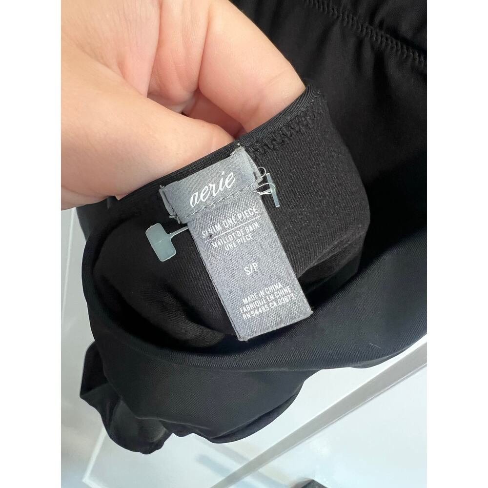 NWOT Aerie One Piece High Cut Cheeky Swimsuit Sz Small Side Cut Out Design Black - Picture 5 of 10